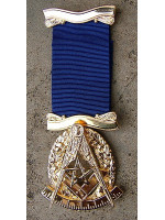 Past Master No. 6 style Breast  Jewel available in Base Metal or Silver - (Gold) Gilt - SCOTTISH MASON