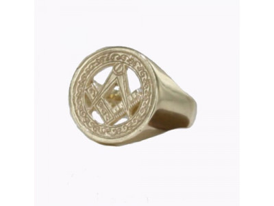 Masonic Signet Ring 9ct Yellow Gold – Square & Compass
