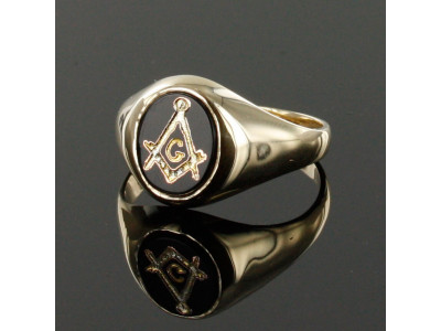 Masonic Ring - Onyx Set - Square and Compass With G Hallmarked 9ct Gold 