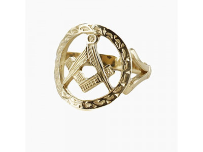 Masonic Ring - Large Gold Pierced Design Square and Compass Masonic Ring