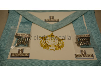 Worshipful Masters Apron - Super with Crest Embroidered - English Constitution