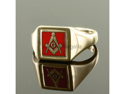 Masonic 9ct Gold Red Square, Compass and G Ring with Reversible Square Head