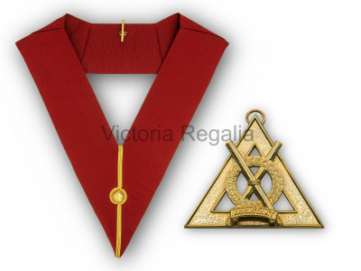 Royal Arch Officers Collar and Jewel - English Constitution